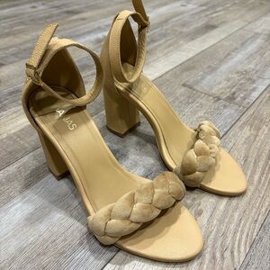 Kaanas Soho Velvet Braided Heels